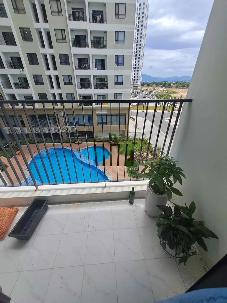 Bán căn hộ fpt plaza1 căn góc 2pn gần full nt 69m2 giá 1780