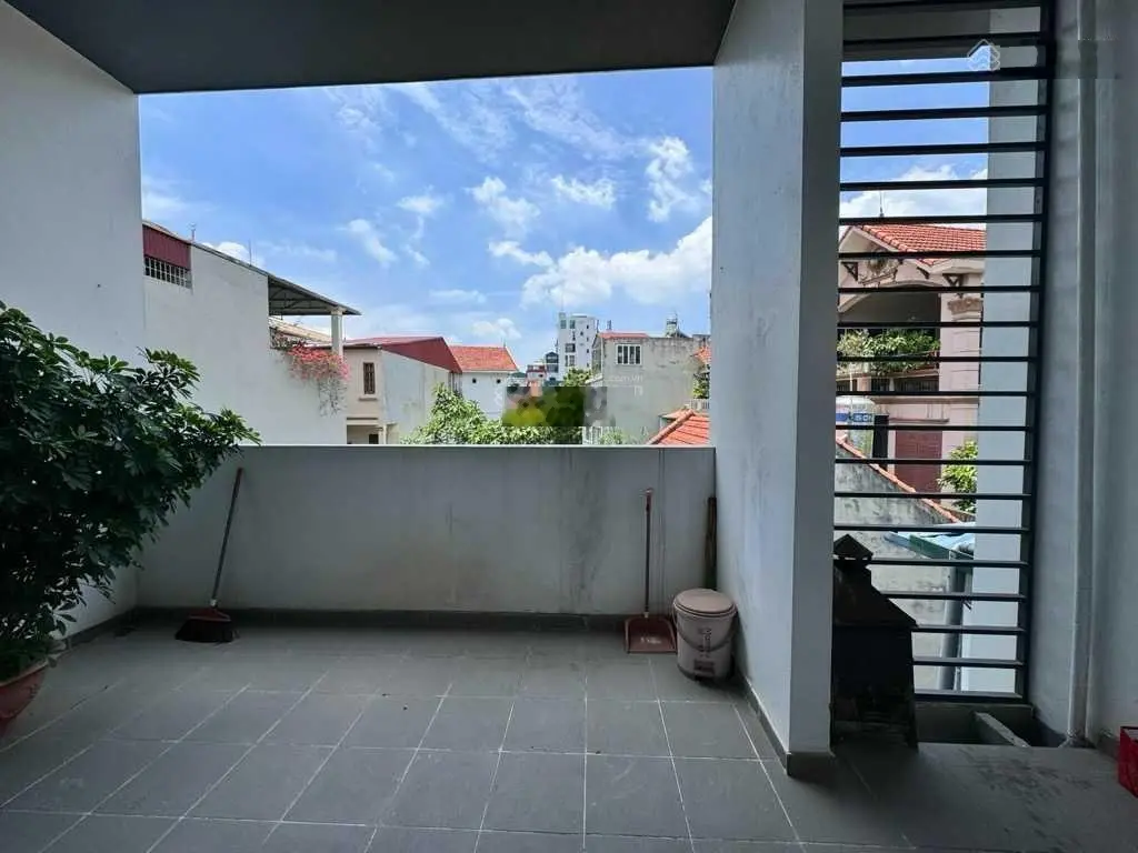 Bán nhà Long Biên, ô tô 7chỗ vào nhà, 55m2 x 4 tầng, MT 5m. Chào 9 tỷ. LH: 0843 125 ***
