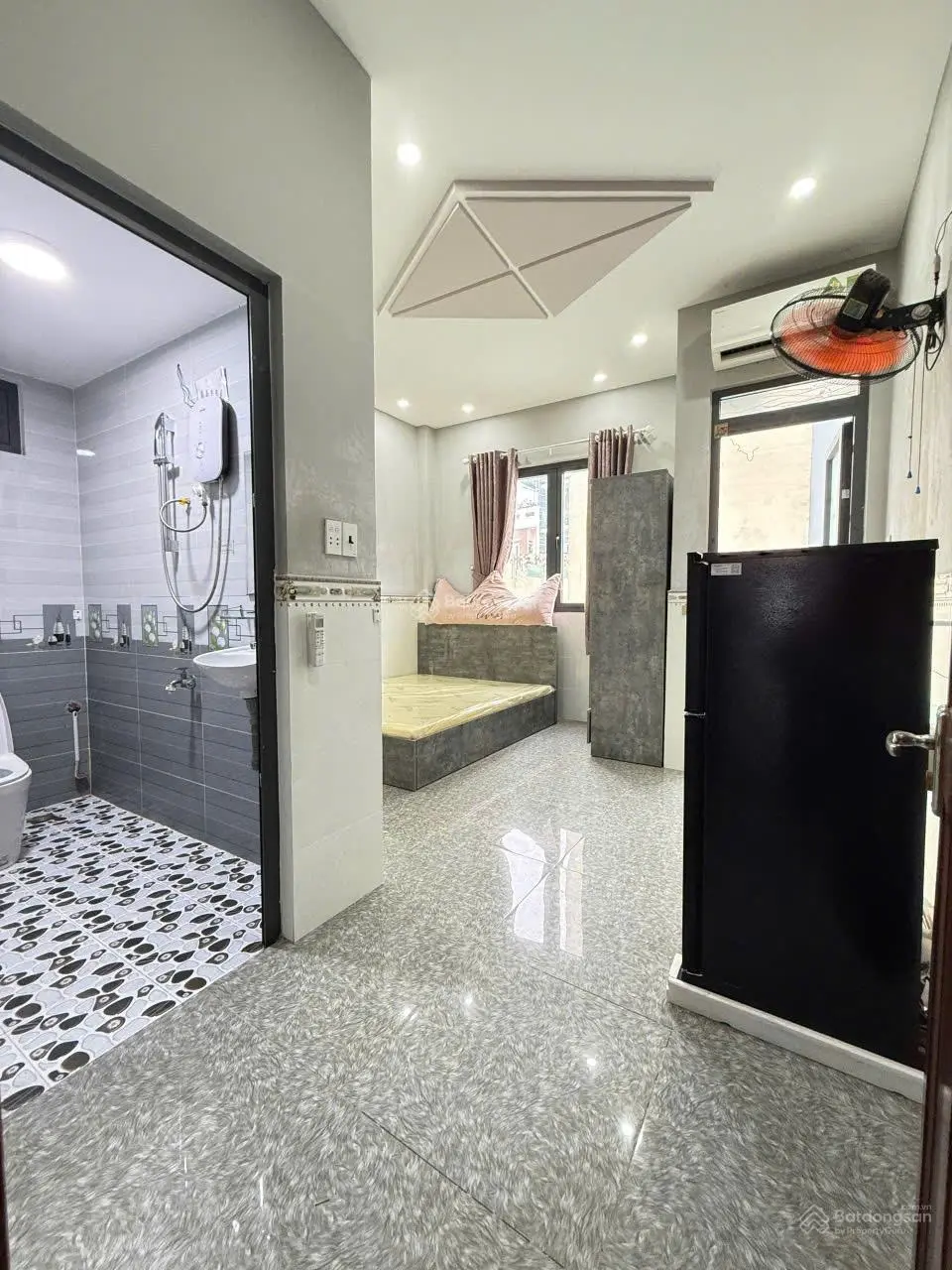 Bán nhà hẻm xe hơi rộng 5m đường Âu Dương Lân P3Q8. 4 lầu 13 phòng. Giá 10.5 tỷ thương lượng