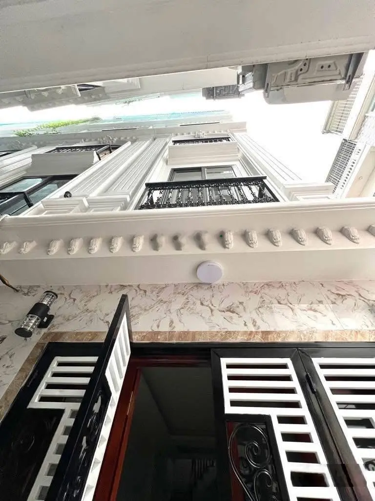 Bán Gấp Nhà Phố Hồ Tùng Mậu, Lê Đức Thọ, 35m, 5T, Giá 6.95 Tỷ, Sát Phố