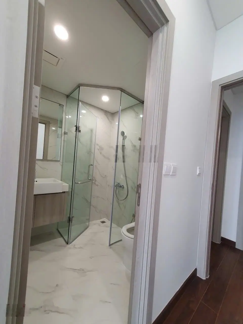 Sos cắt lỗ căn 2PN tòa C Masteri giá 3,6 tỷ