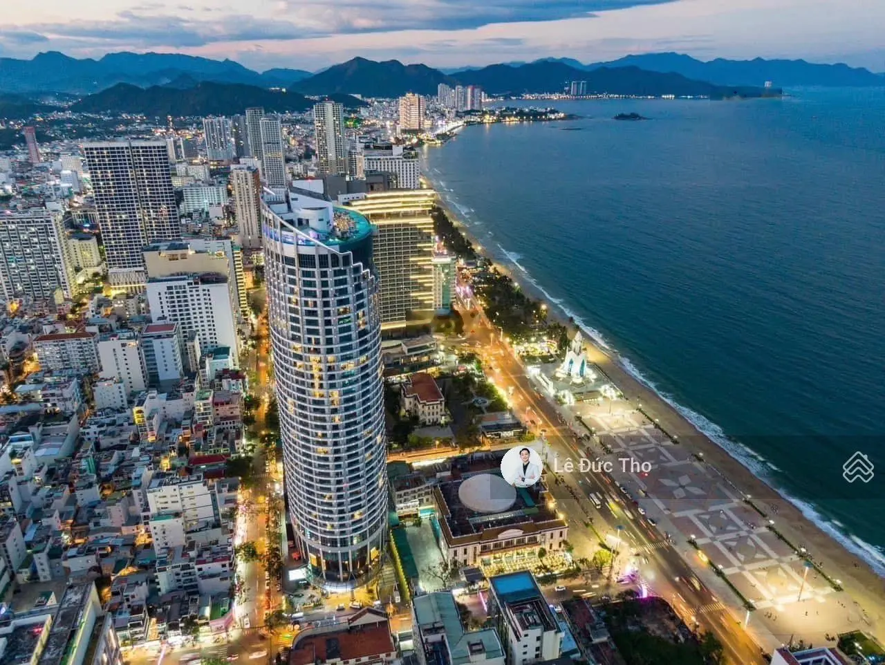 Căn góc mặt tiền Lê Thánh Tôn - Lộc Thọ - Nha Trang, gần biển. DT 91m2 ngang 7,2m. Giá chỉ 25 tỷ