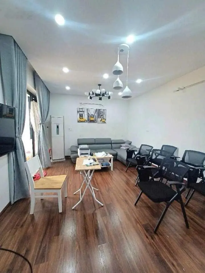 Có 102! Nhà 100m2, 4 tầng MT 9m gara ôtô, ngõ thông, kinh doanh. Lạc Long Quân, Tây Hồ. Chỉ 17.8 tỷ