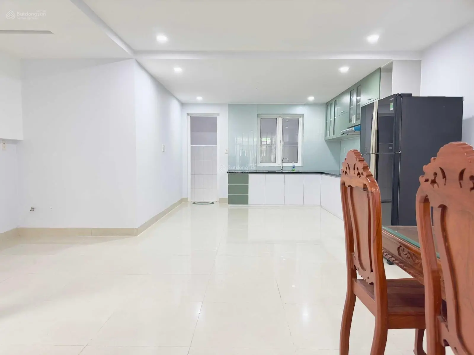 Bán nhà biệt thự mini 1 trệt 4 lầu KDC D2D Thống Nhát, Biên Hoà. 6x22m. Giá 12,9 tỷ. TL chính chủ