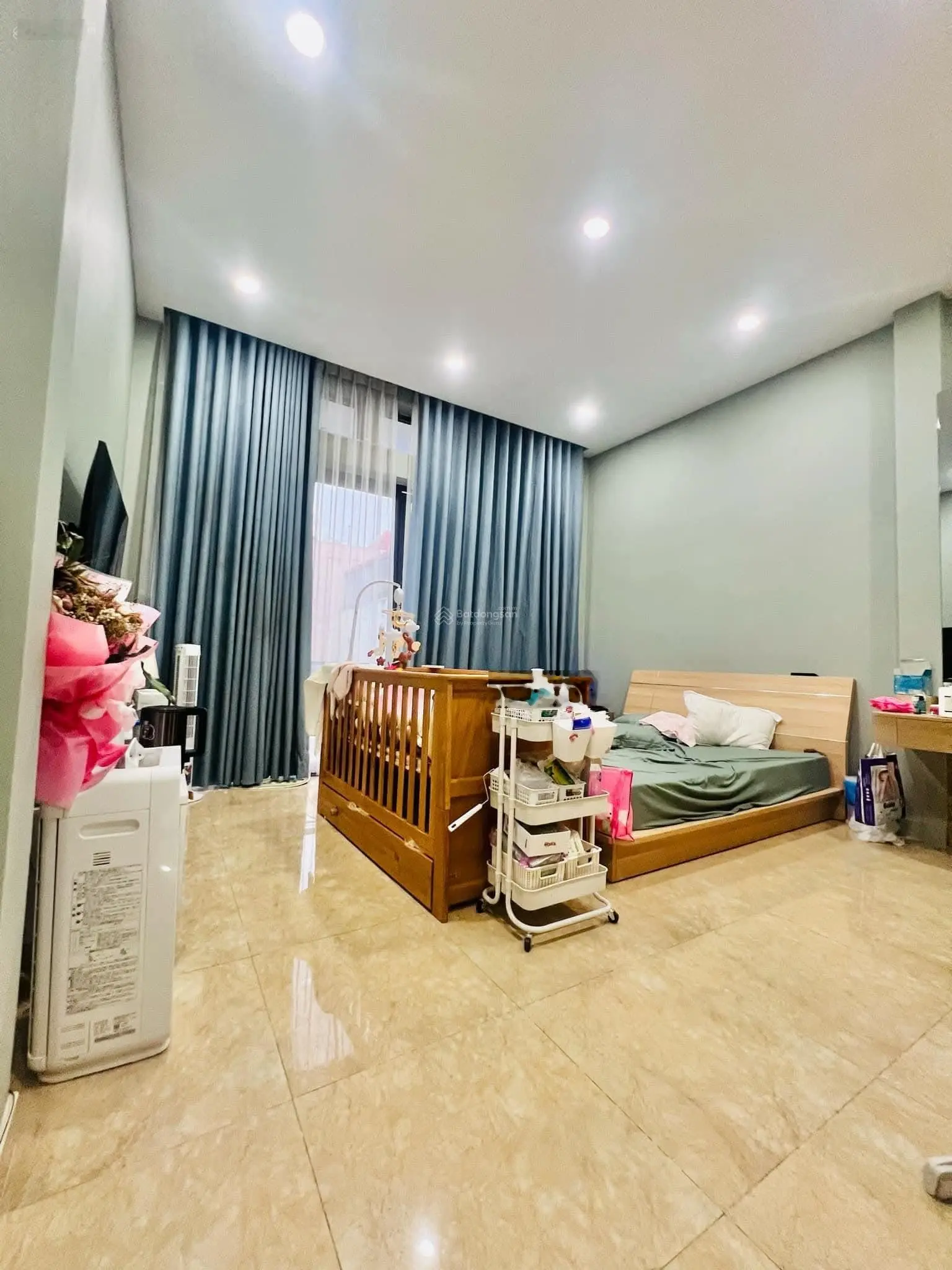 Nhà khu V.I.P cán bộ, đường hẻm an ninh, gần Vincom, Lotte Cộng Hoà, dưới 200tr/m2