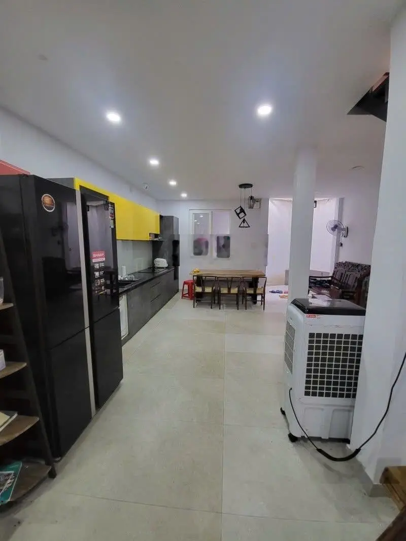 Cần bán nhà quận 8 gần cầu chữ y diện tích 97m2- ngang gần 5m nở hậu giá 6.6 tỷ sổ riêng