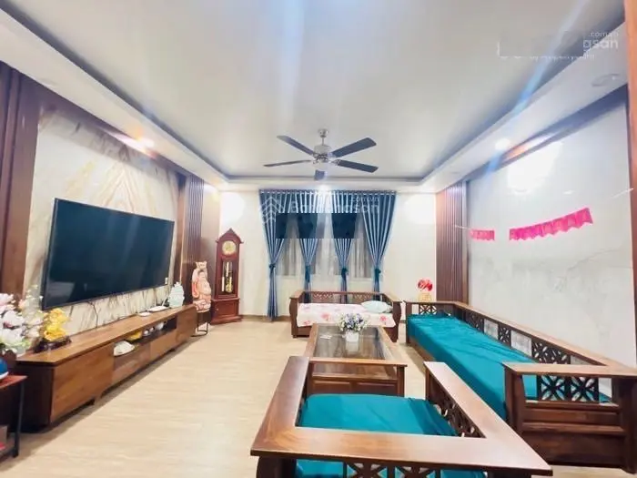 Bán nhà mặt phố Nguyễn Văn Lộc Hà Đông. Vị trí trung tâm, kinh doanh đỉnh cao. 5 tầng 100m2 42,5 tỷ