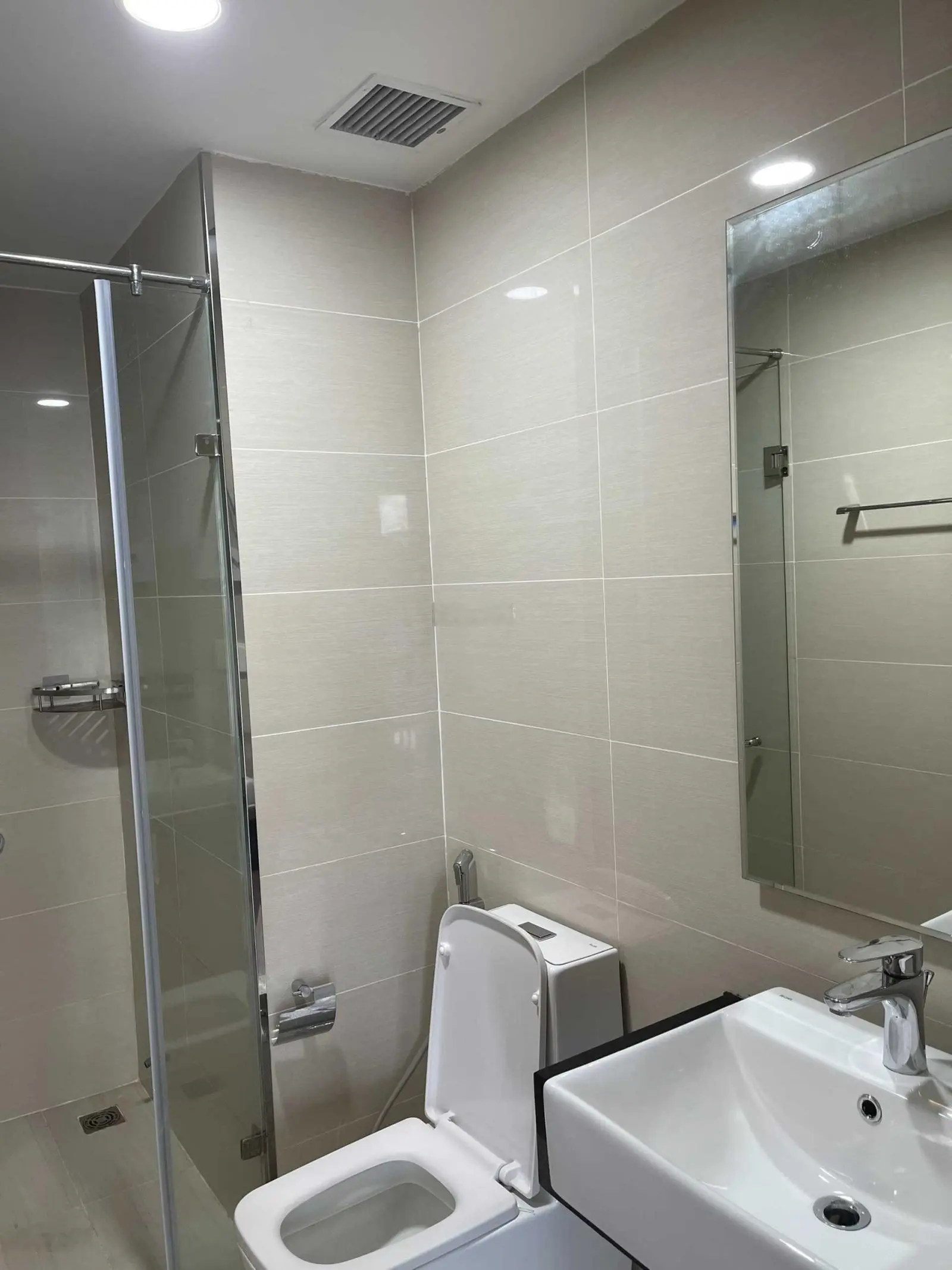 Bán Căn hộ Golden Mansion, 3PN, căn góc, 86m2, full nội thất, giá: 5 Tỷ, liên hệ: 0908 435 ***