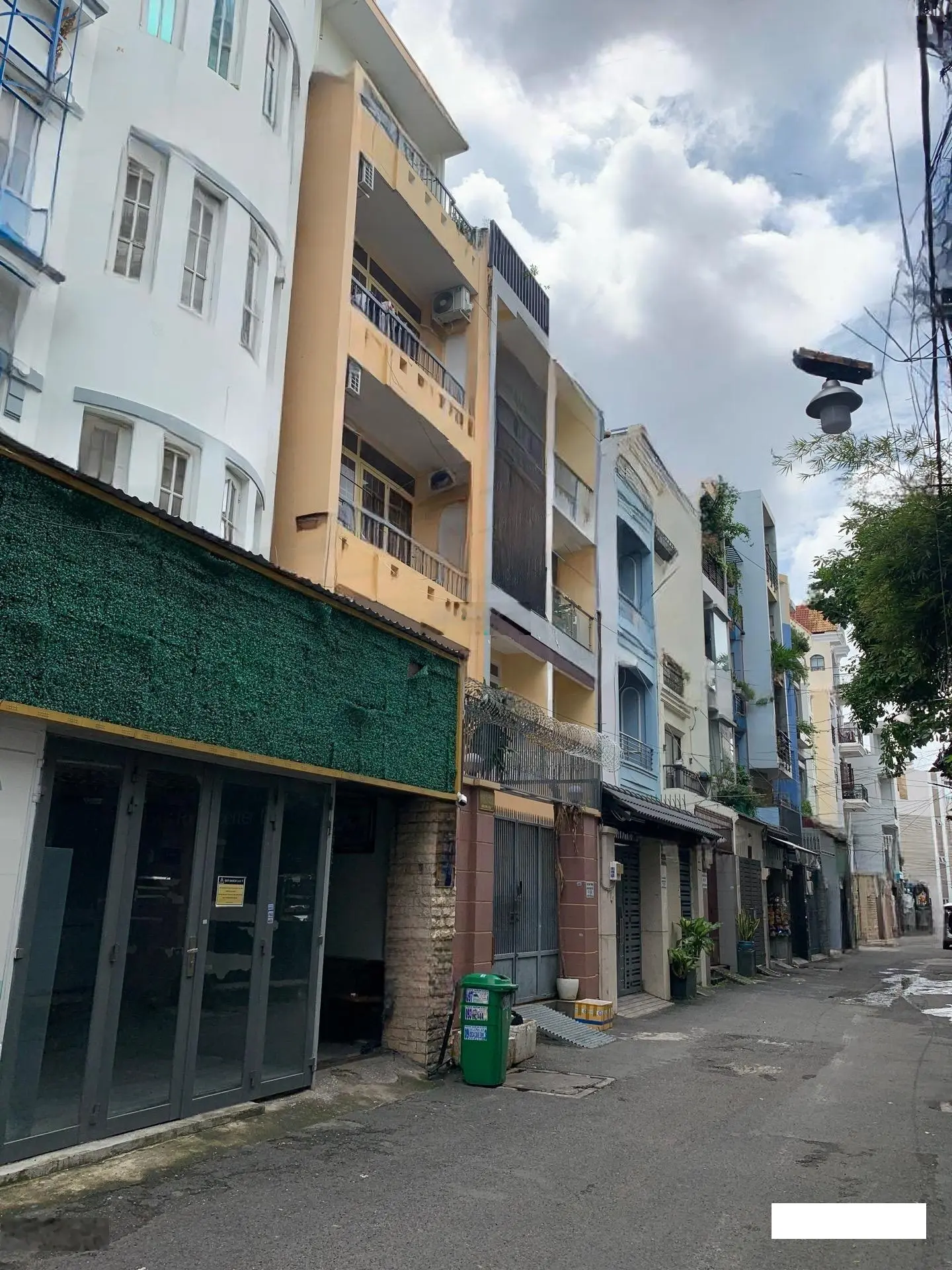 Nhà đẹp, mới xây 5 tầng - ô tô o7 chổ ngủ nhà. Ngay Thành Thái.
