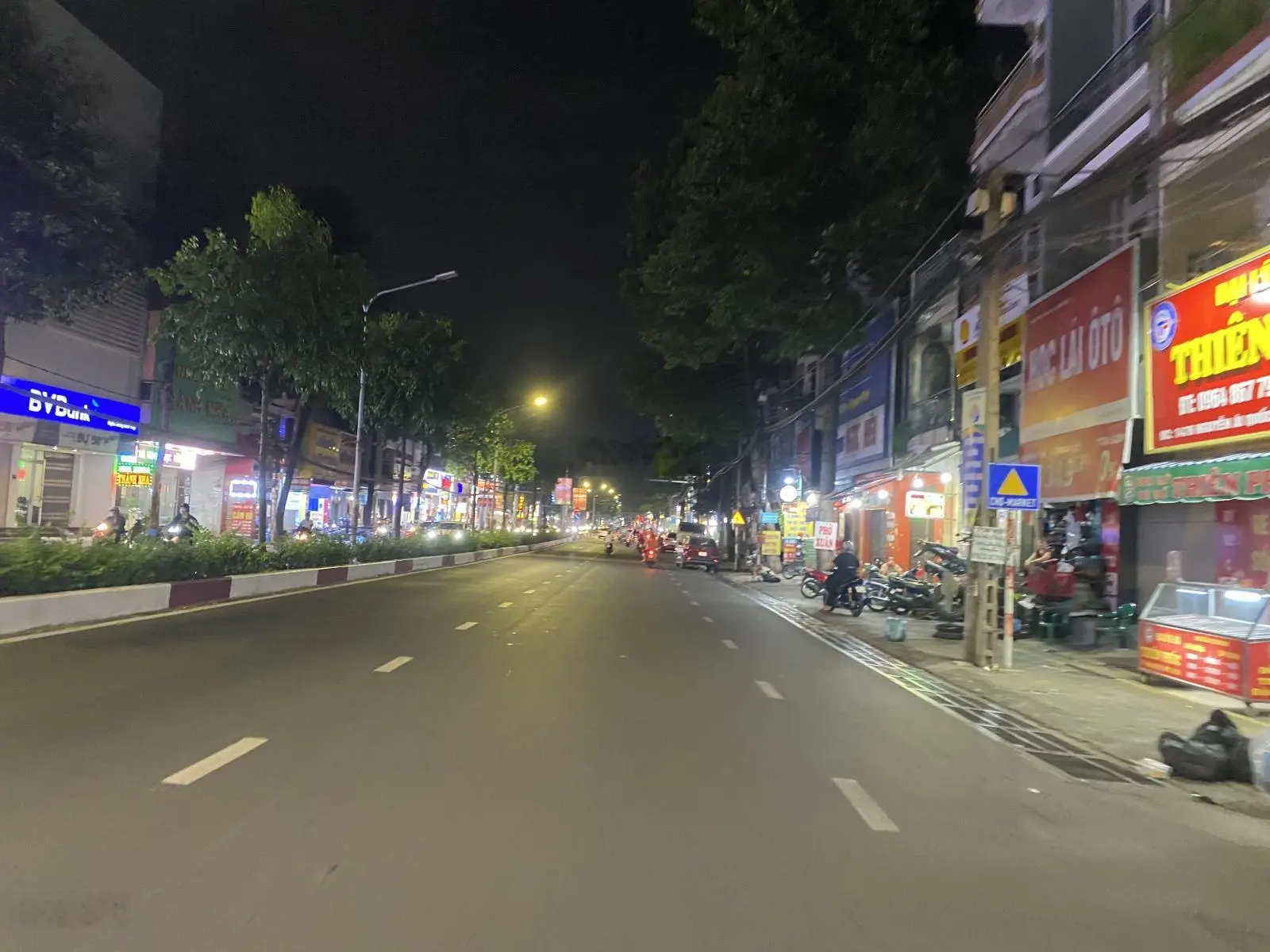 Mặt Tiền Nguyễn Ái Quốc ngang 7,5mét ( 262m2 ). Giá Siêu Tốt . Vị trí cực đẹp