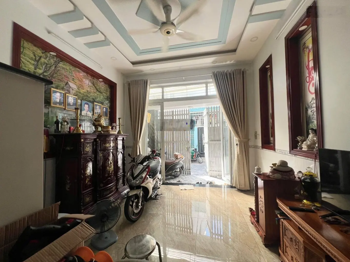Nhà đẹp 4 tầng kế cao đẳng công thương-đường 22 phước long b q9-hẻm xe hơi 7 chỗ-6tỷ8 thương lượng