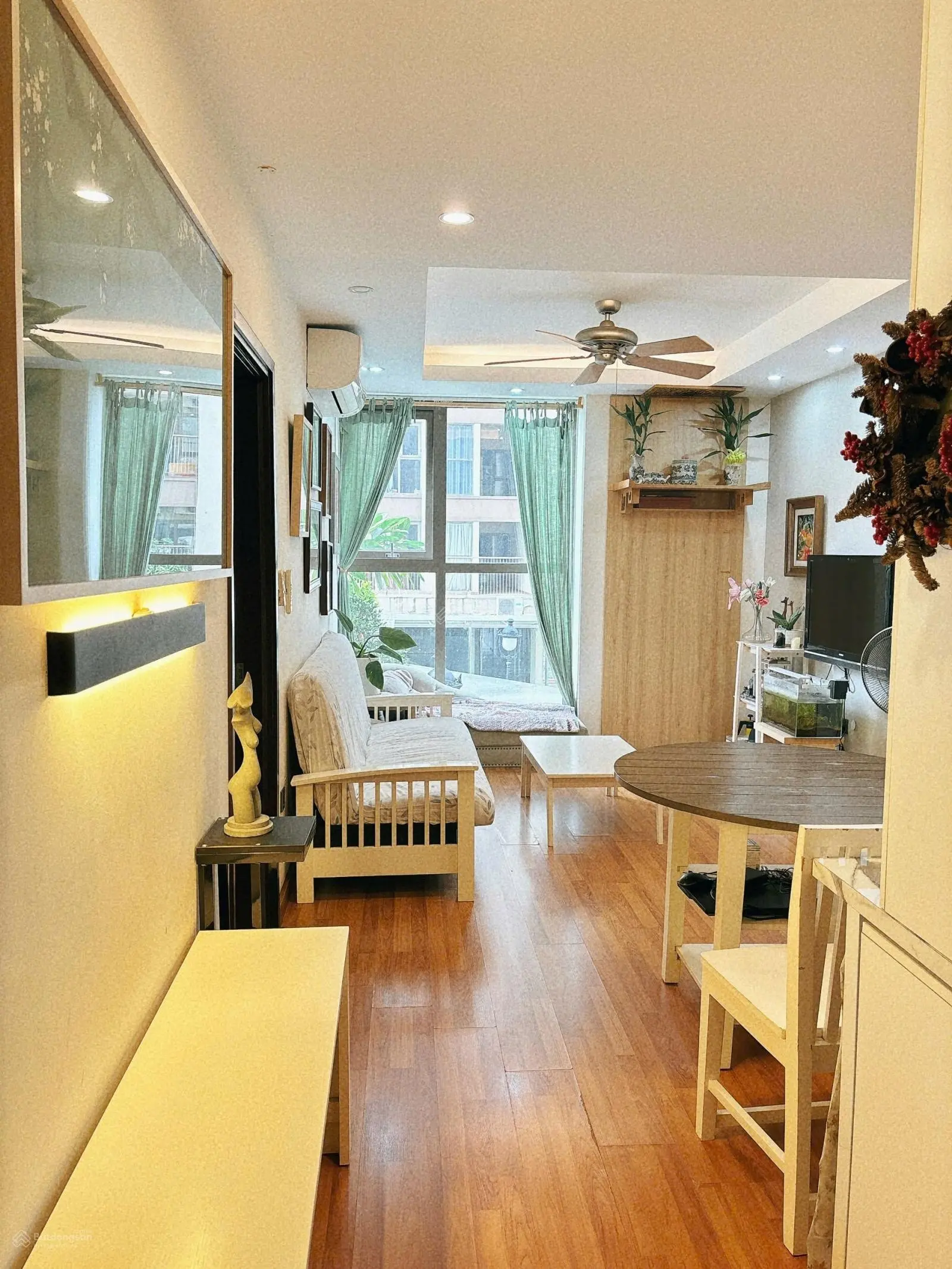 Bán căn hộ chung cư tại home city - trung kính, giá cực chất 5.7 tỷ, dt 71m-2pn, chính chủ gửi bán