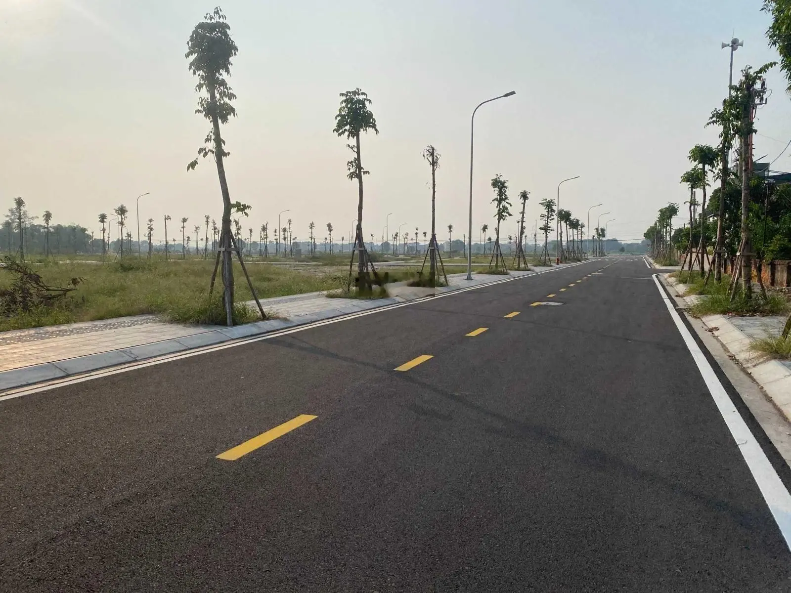Bán đất tái định cư Bộ Công An - Mai Lâm - Đông Anh. DT 56m2, đường rộng 13m, 2 mặt thoáng