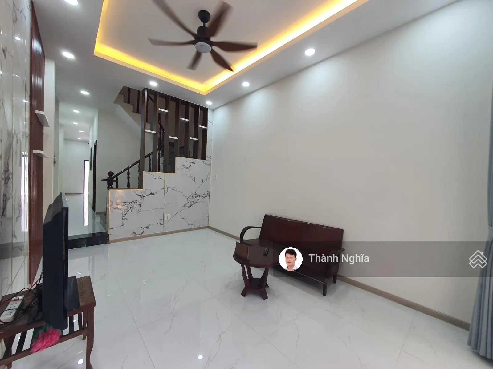 Hiếm! Nhà đẹp 3 tầng 77m2 4PN, 3WC cách Nguyễn Duy Trinh 50m, hẻm xe hơi lướt nhà