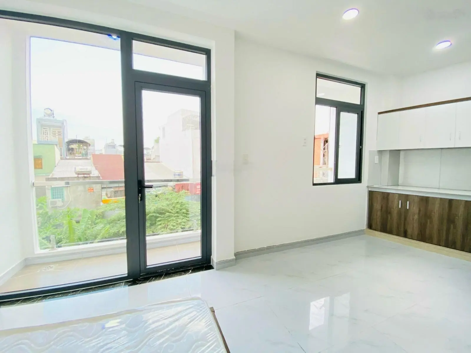 Tòa nhà 6 tầng sinh dòng tiền 115tr/ tháng 30 phòng - 8,2x22m Dương Quảng Hàm - Gò Vấp. Giá 19 tỷ