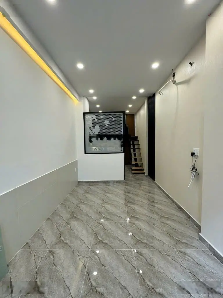 Bán Nhà P. Tân Thuận Đông DT 56M có 3 phòng cho thuê lối đi riêng nhĩnh 5 tỷ thương lượng