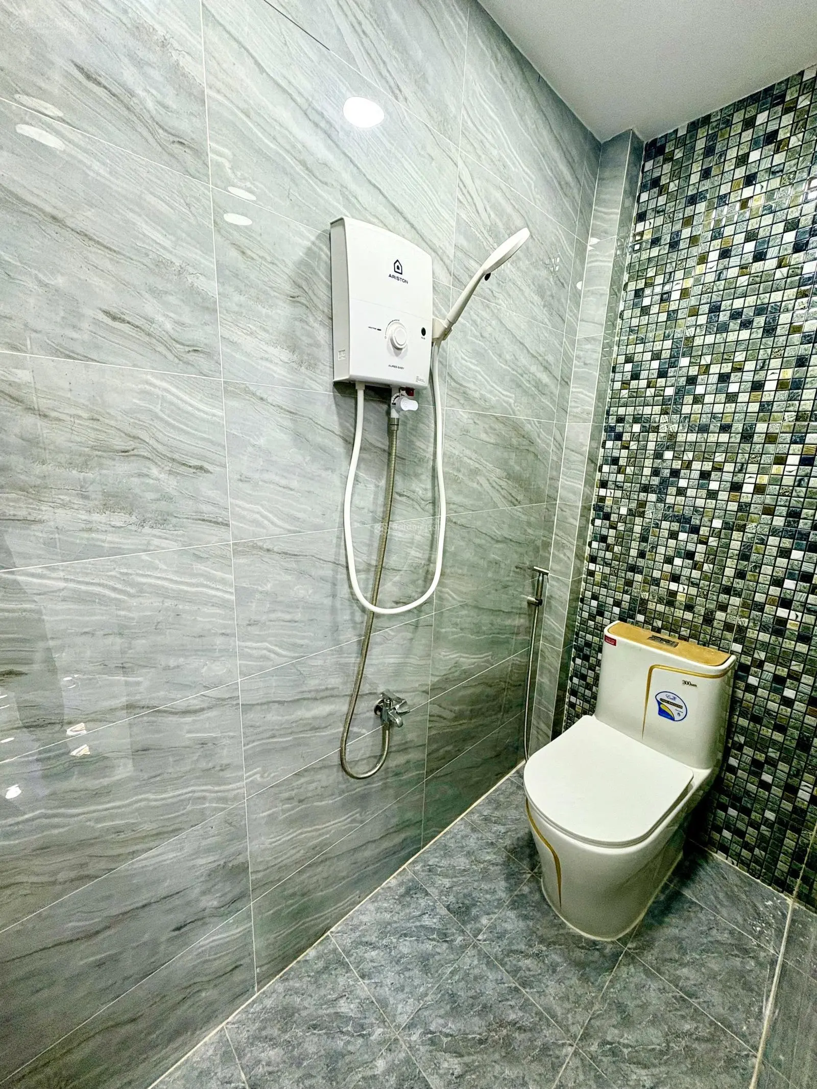 Cực kỳ hiếm - cực kỳ rẻ - Q6 - nhỉnh 2 tỷ