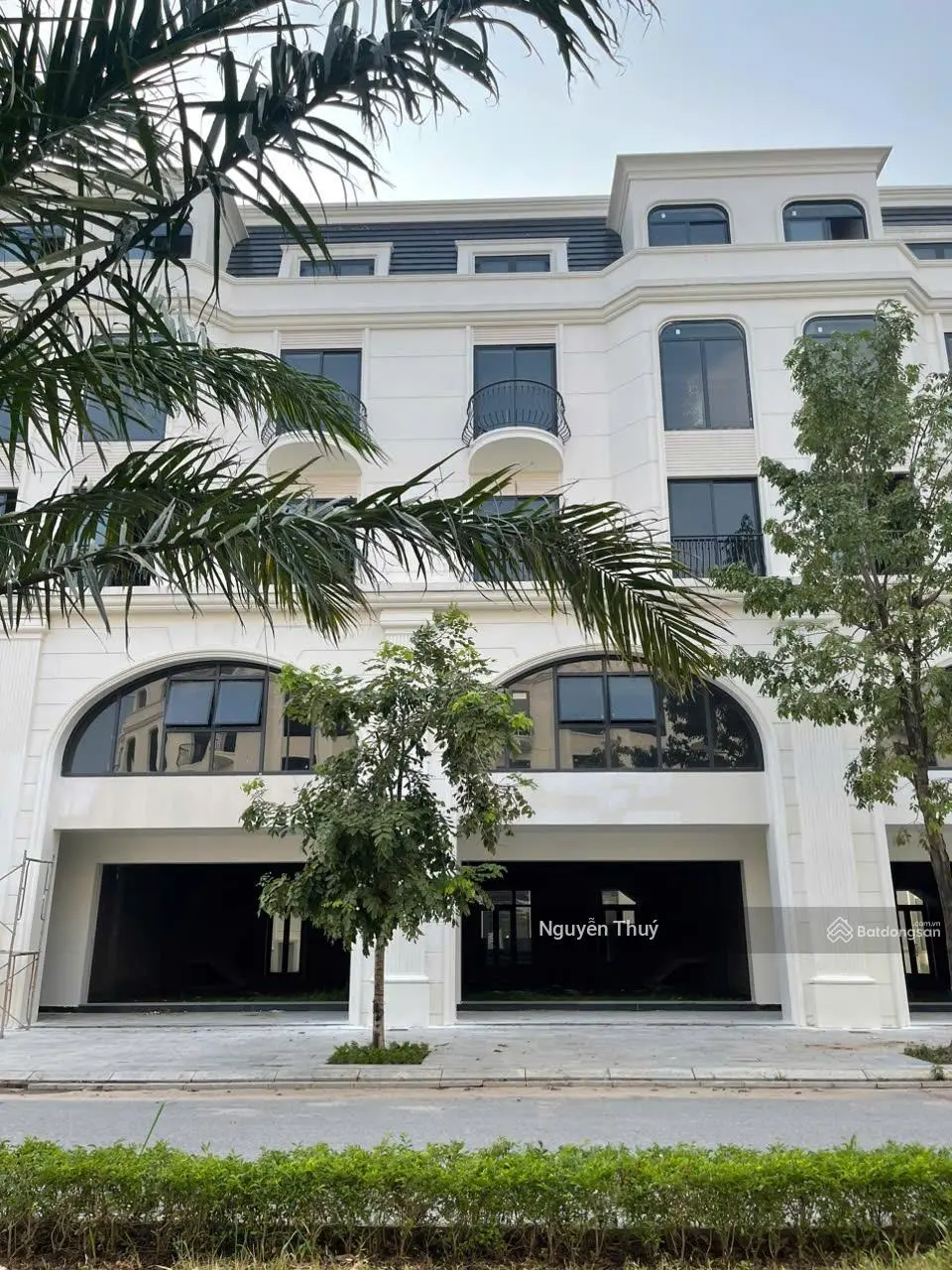 Bán liền kề mặt tiền 7,5m hiếm và đẹp nhất Hinode Royal Park Kim Chung Di Trạch