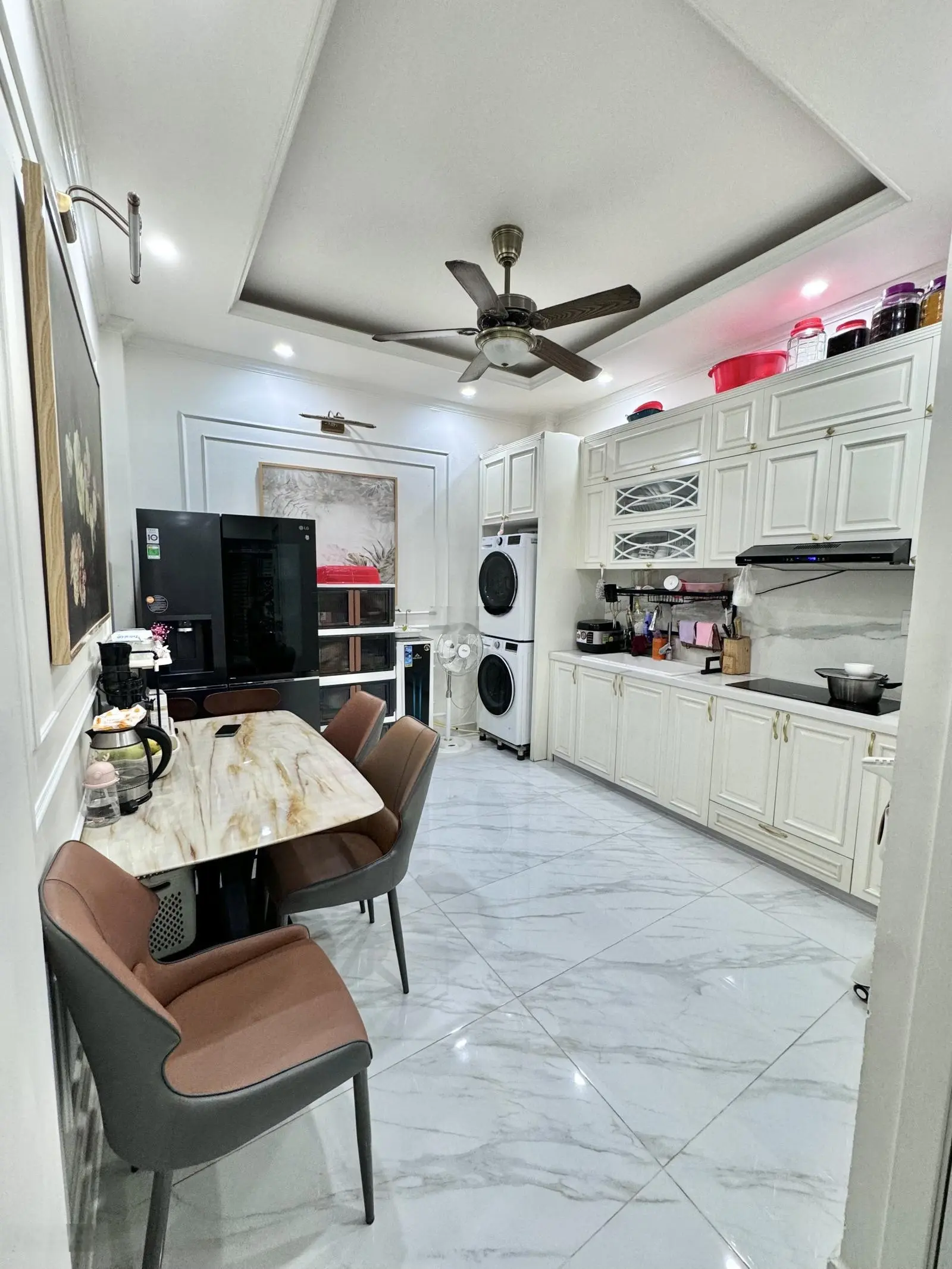 Bán nhà riêng 4PN, 4WC, 35m2 tại Âu Cơ, Phường 10, Tân Bình, 5,6 tỷ
