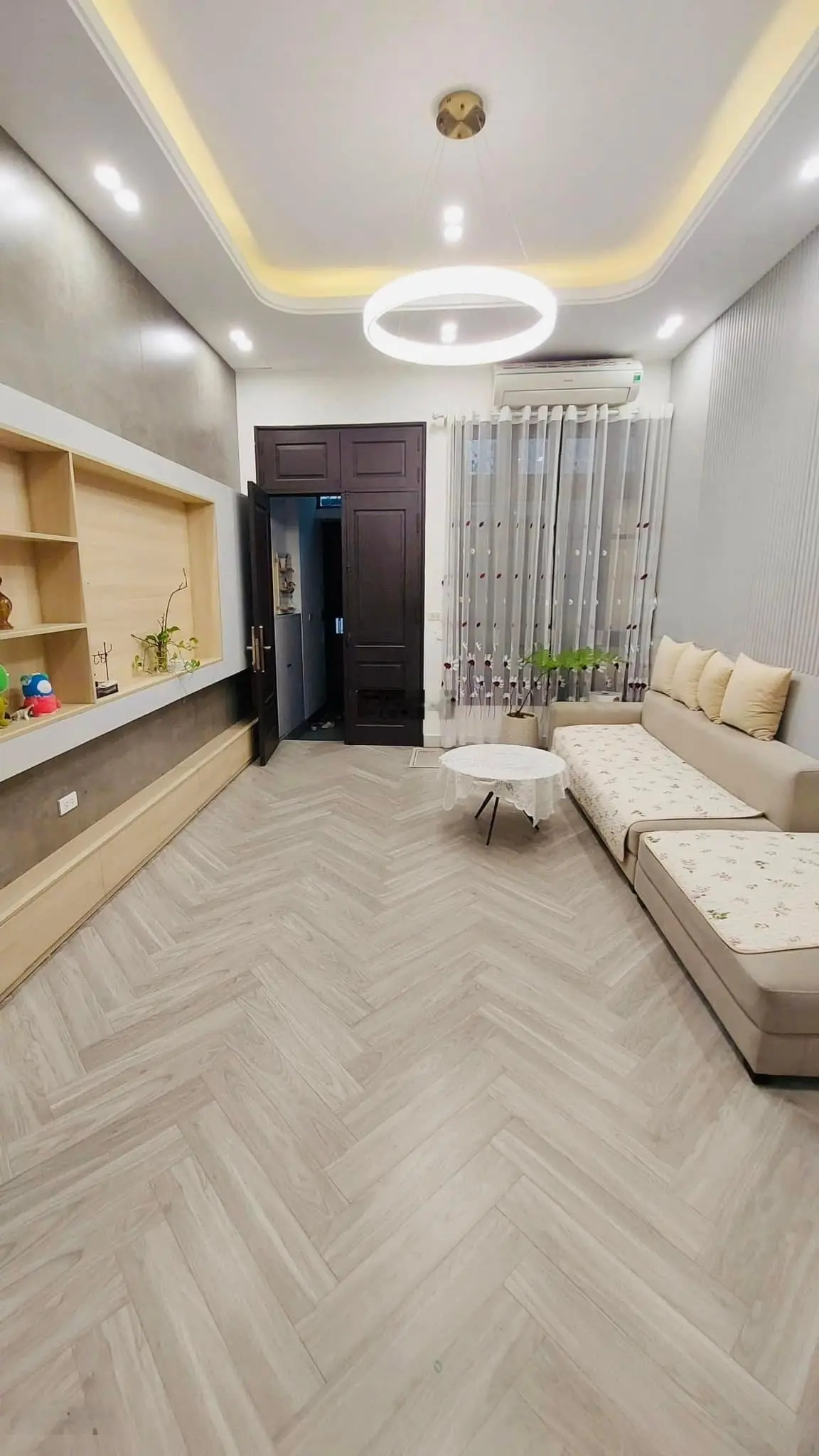Phân lô Nguyễn An Ninh oto tránh đỗ cửa vào nhà, 5 tầng đẹp diện tích 58m2+máy+full NT*13,5tỷ có TL