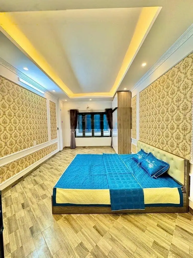 Siêu phẩm phố hưng phúc- nhà đẹp -ngõ rộng thênh thang- giá siêu rẻ- 50m nhỉnh 6 tỷ .