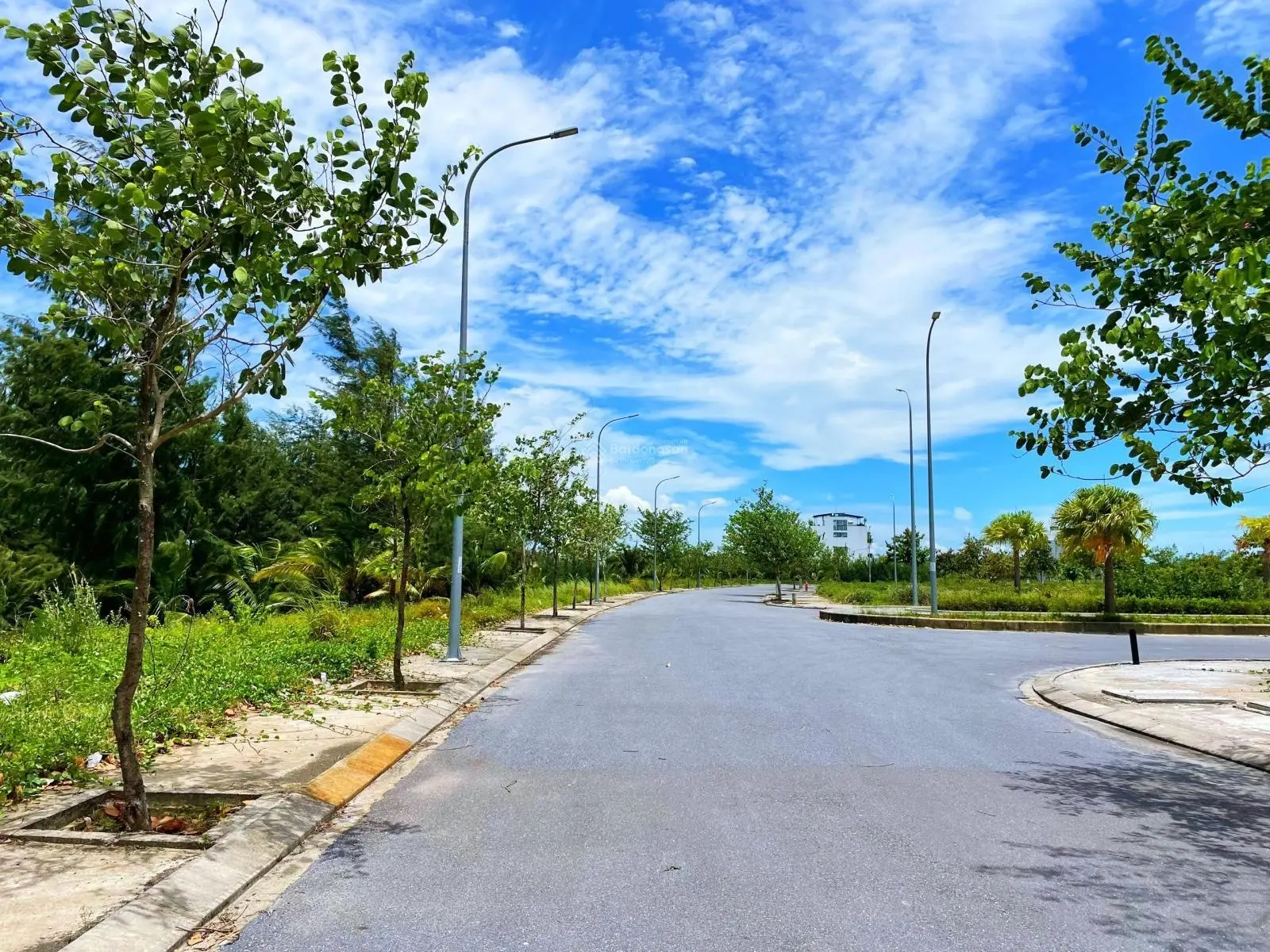 Mua đất xây nhà tại FPT City Đà Nẵng đừng bỏ qua lô đất đẹp view kênh sinh thái GIÁ ĐẦU TƯ