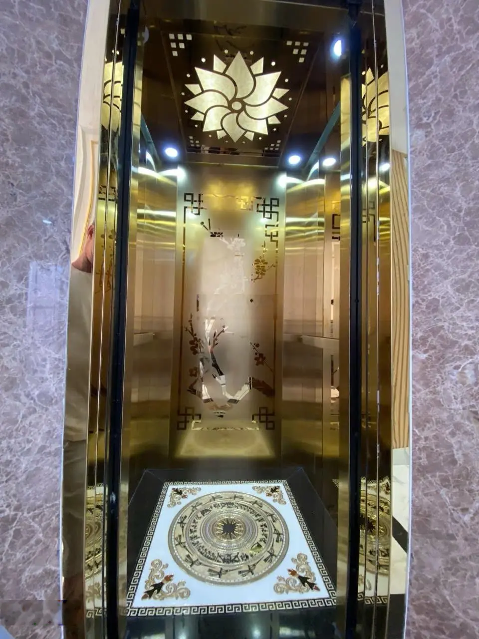 Bán Nhà Mặt Phố 5 Tầng 72m2 P.Tân Hưng, Quận 7, mới đẹp 100%. Đường rộng 16M, giá sốc 13,5 tỷ