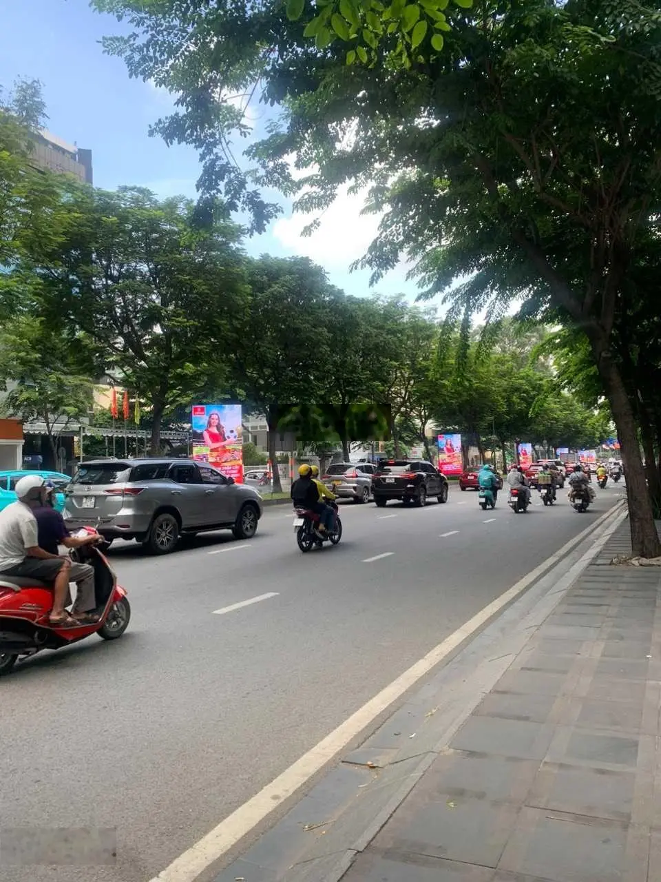 Bán nhà HXH 7m Tô Hiến Thành P.15, Q.10 (DT:4.5x18) giá 14t thương lượng