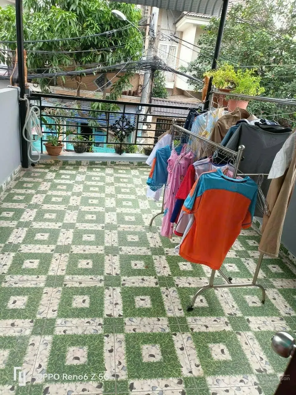 Bán nhà mặt tiền Hiệp Phú,Thủ Đức -52m2 - 2 tầng- 2PN - Gần công viên