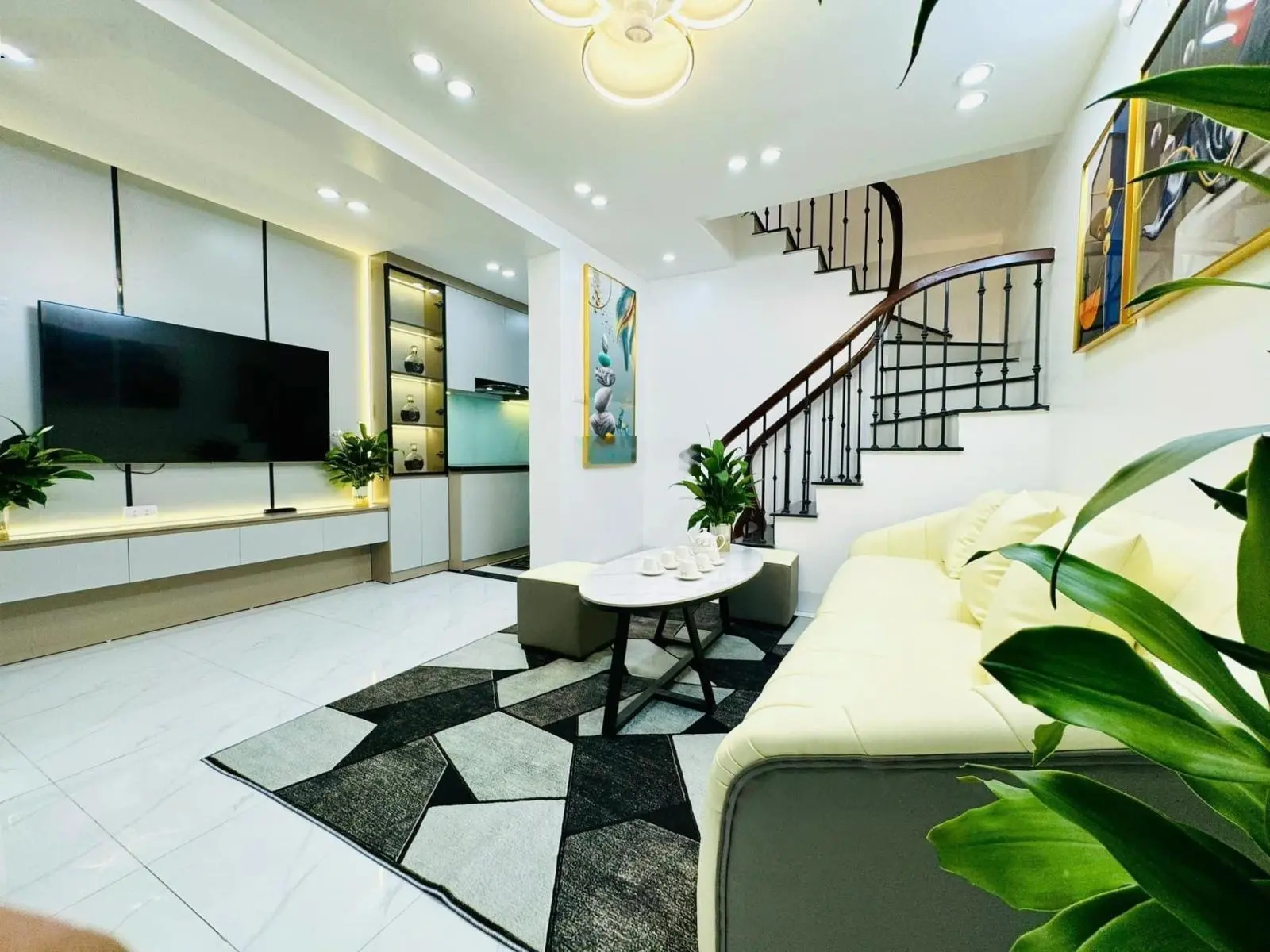 Thanh xuân hiếm 29 m fuul nội thất nhà đẹp long lanh chỉ 4.38 tỷ