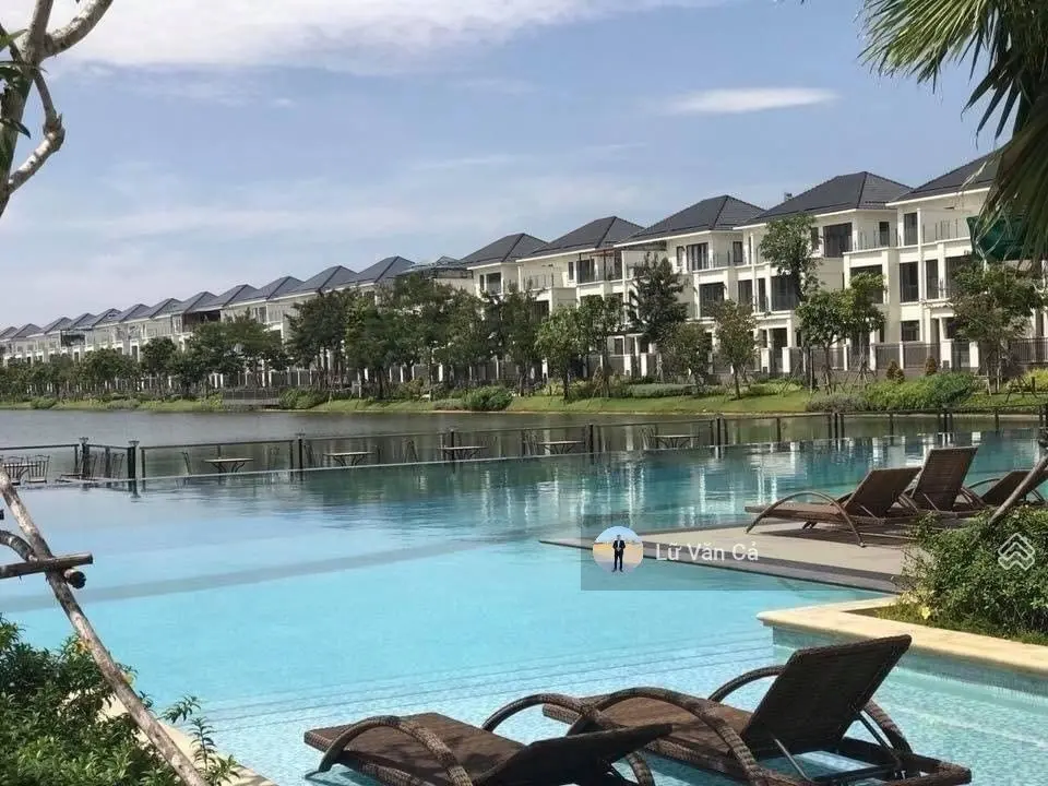 Bán nhà phố đẹp tại Lakeview City, 17 tỷ, 100m2, 4PN, 4WC, nhiều tiện ích, liên hệ 0907860179