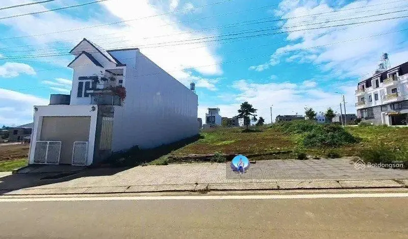 Bán đất giá chỉ 550tr/120m2/550tr MTĐ,Bờ Kinh,P3,Vĩnh Long.Ngay THPT Chuyên Nguyễn Bỉnh Khiêm