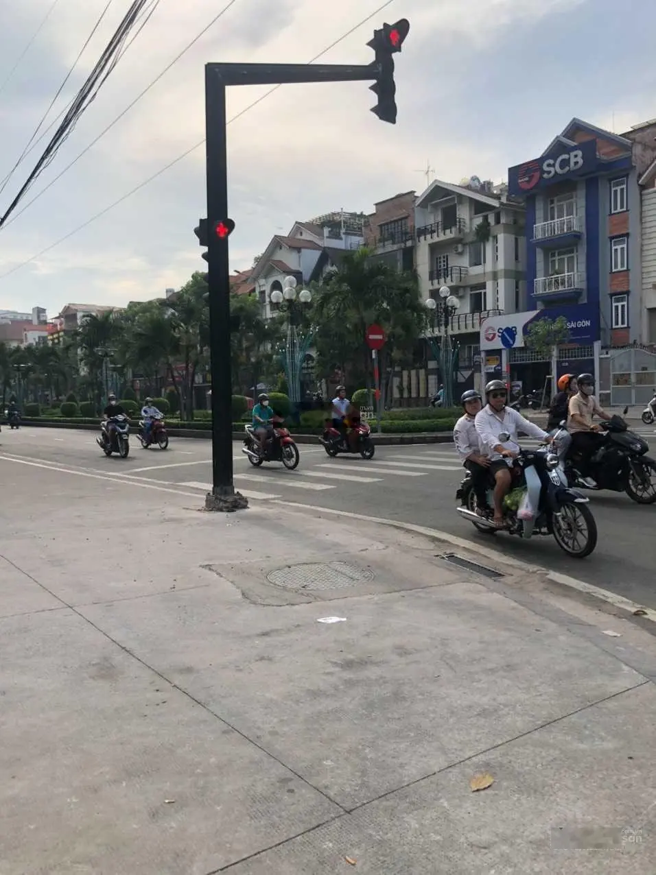 Chỉ 79 tỷ - Bán nhà mặt tiền 10m x 32m phố đi bộ ẩm thực Phan Xích Long, đang cho thuê 268tr/tháng