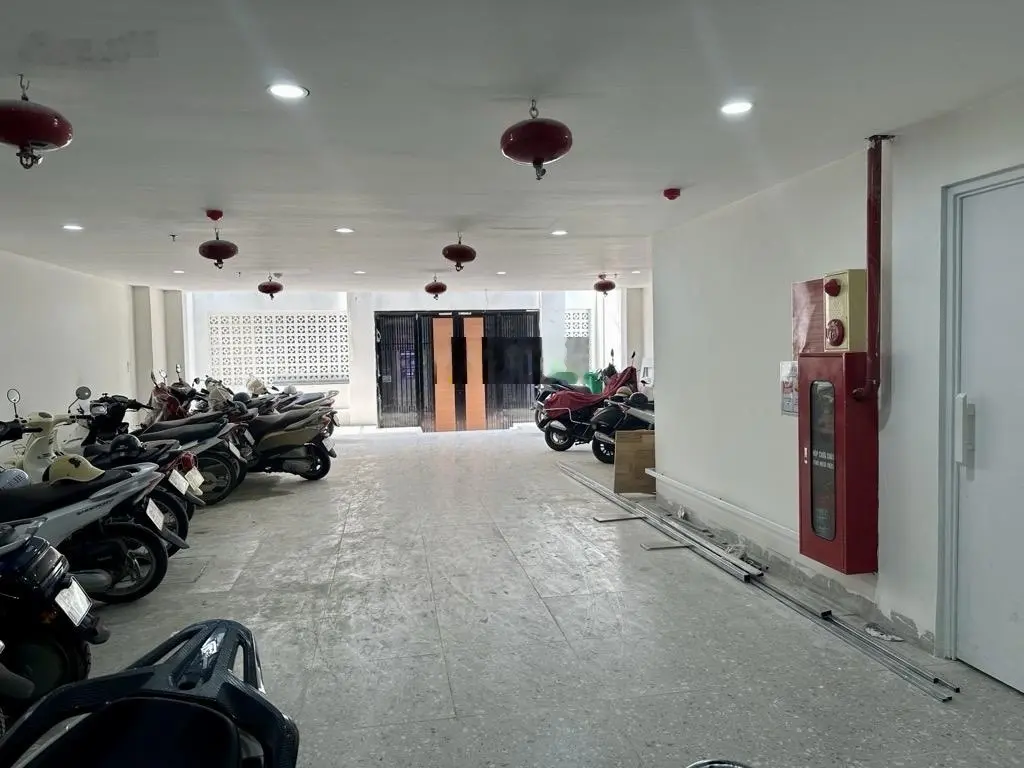 Siêu dòng tiền 29 phòng 40 phòng mới tinh, cổ nhuế bắc từ liêm 164m x 8t thang máy