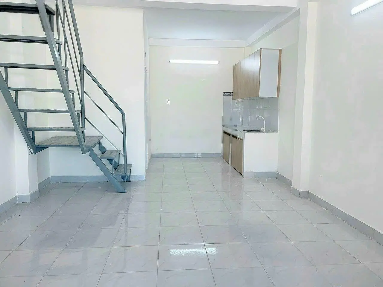 Ki - ốt phòng trọ DT 150m2, có dòng tiền cho thuê sẵn, sổ sẵn