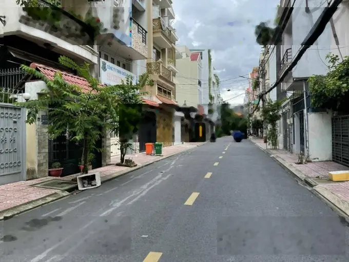 Bán nhà Nguyễn Thái Bình - Khu K300, DT:4.2x18, giá 11 tỷ, p12, Q Tân Bình