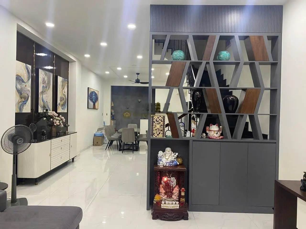 Ngộp bank. Bán nhanh BT 8x20 (160m2) nhà đẹp hiện đại, ĐNam tặng toàn bộ nội thất cao cấp chỉ 30 tỷ