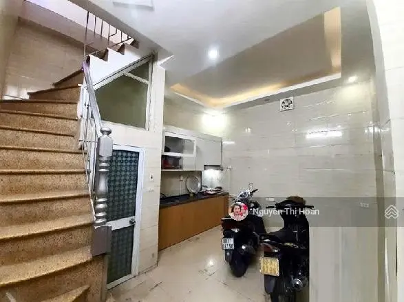Bán nhà mặt ngõ Trương Định 4 tầng đẹp 25m2-4,83 tỷ-ngõ thông