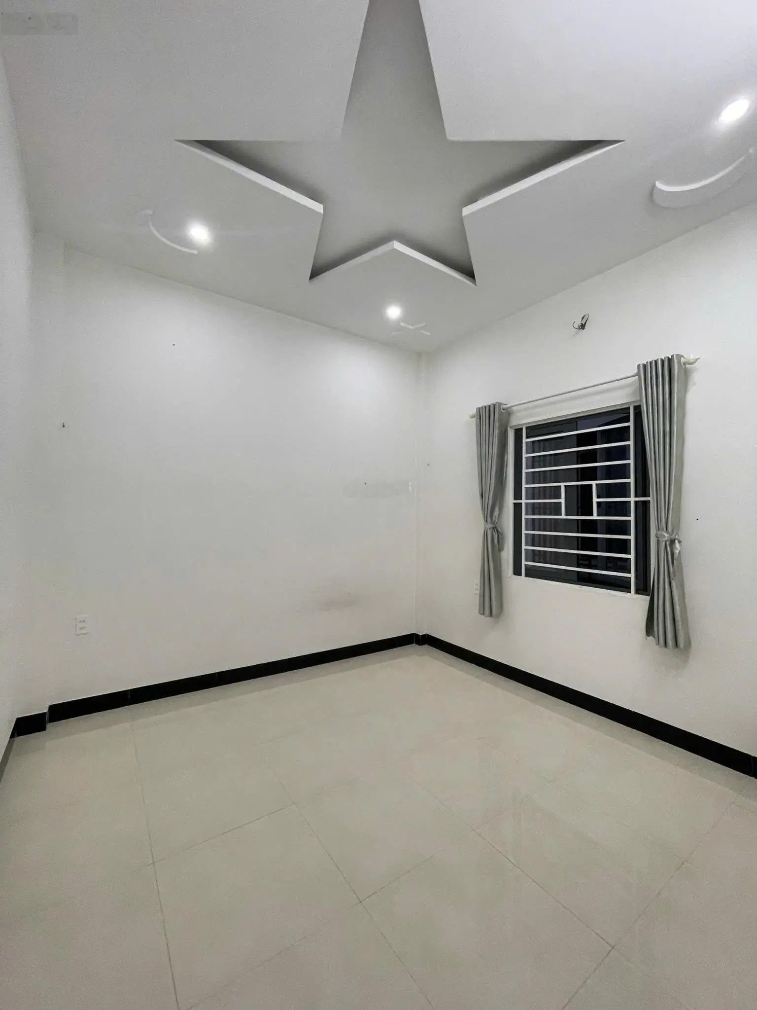 Bán nhà 3tầng mới đẹp đường Mạc Đăng Doanh gần Lê Quảng Chí Hòa Xuân - Cẩm Lệ - Đà Nẵng