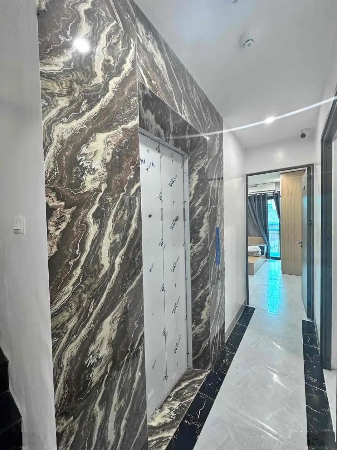BÁN NHÀ DÒNG TIỀN TRƯƠNG ĐỊNH HAI BÀ TRƯNG: hiếm có, 96m2; 7 tầng; 22 phòng ngủ; dòng tiền 120tr/T