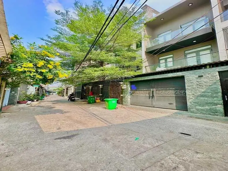 Bán biệt thự mi ni trung tâm Tân Sơn Nhì, Tân Phú, 120m2, 4 tầng, tặng nội thất