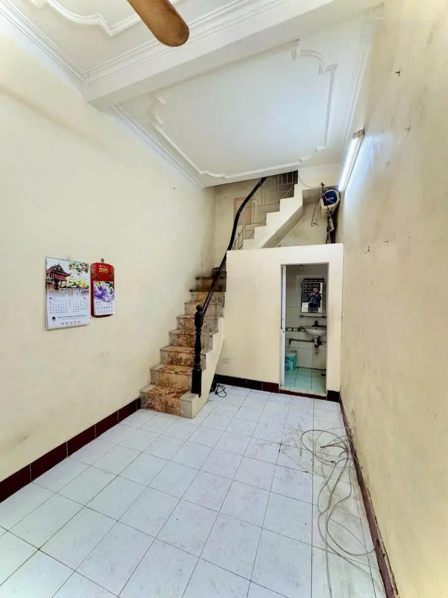 Bán nhà đẹp bạch mai trung tâm hai bà trưng 4 tầng 28m2 ở ngay giá chỉ 5.5 tỷ cách phố chỉ 43m