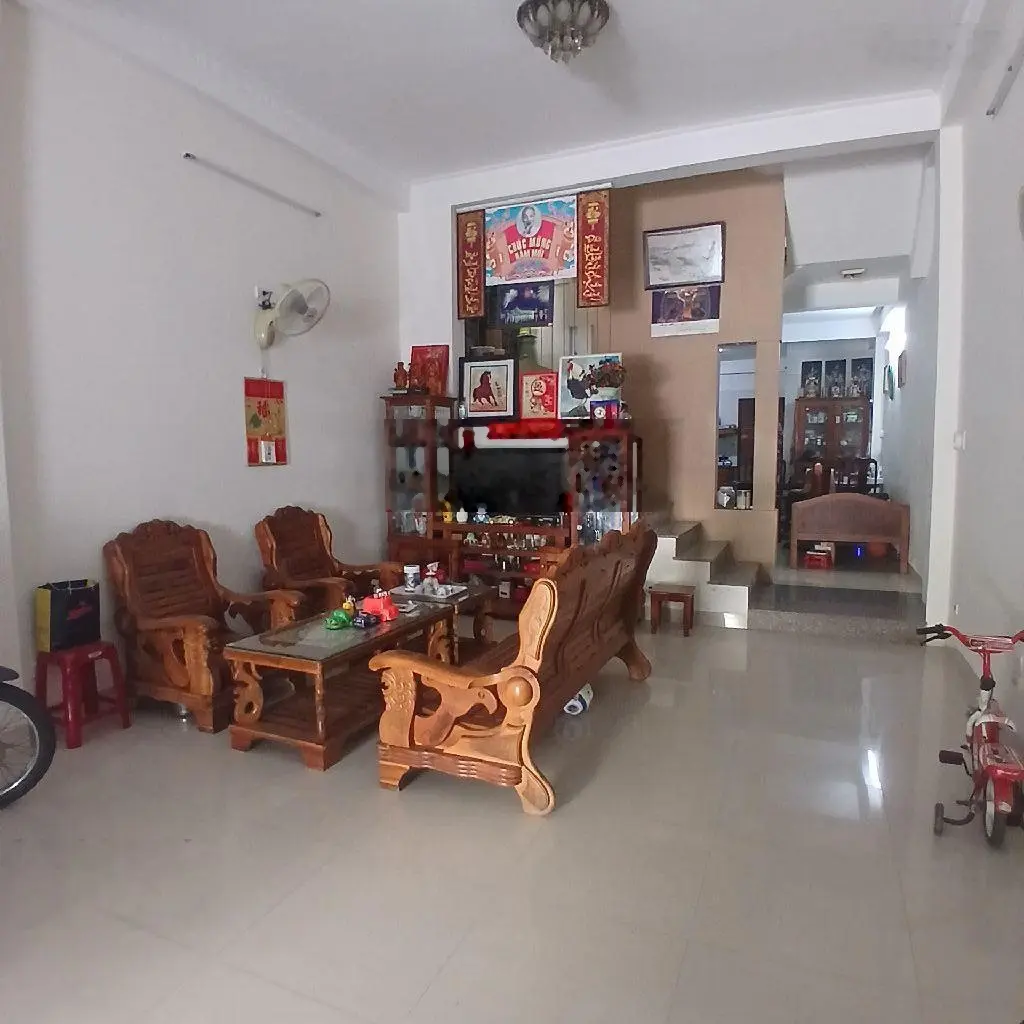 Chủ cần tiền gấp căn nhà trung tâm quận hải châu kiên cố đẹp như mới