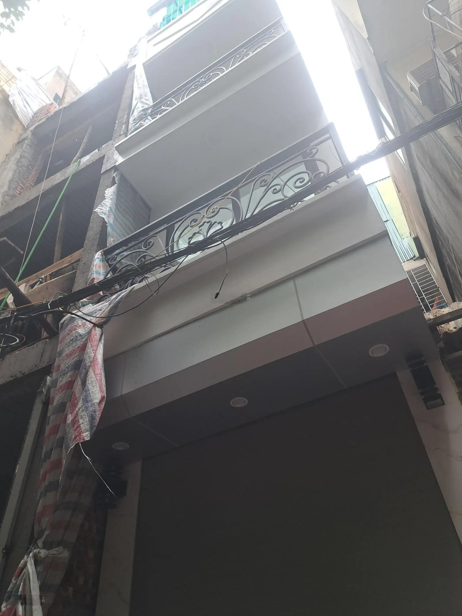 Bán NP Nguyễn Khoái, 6 tỷ, 30m2, view đẹp, nhiều tiện ích tại Thanh Trì, Hoàng Mai, HN