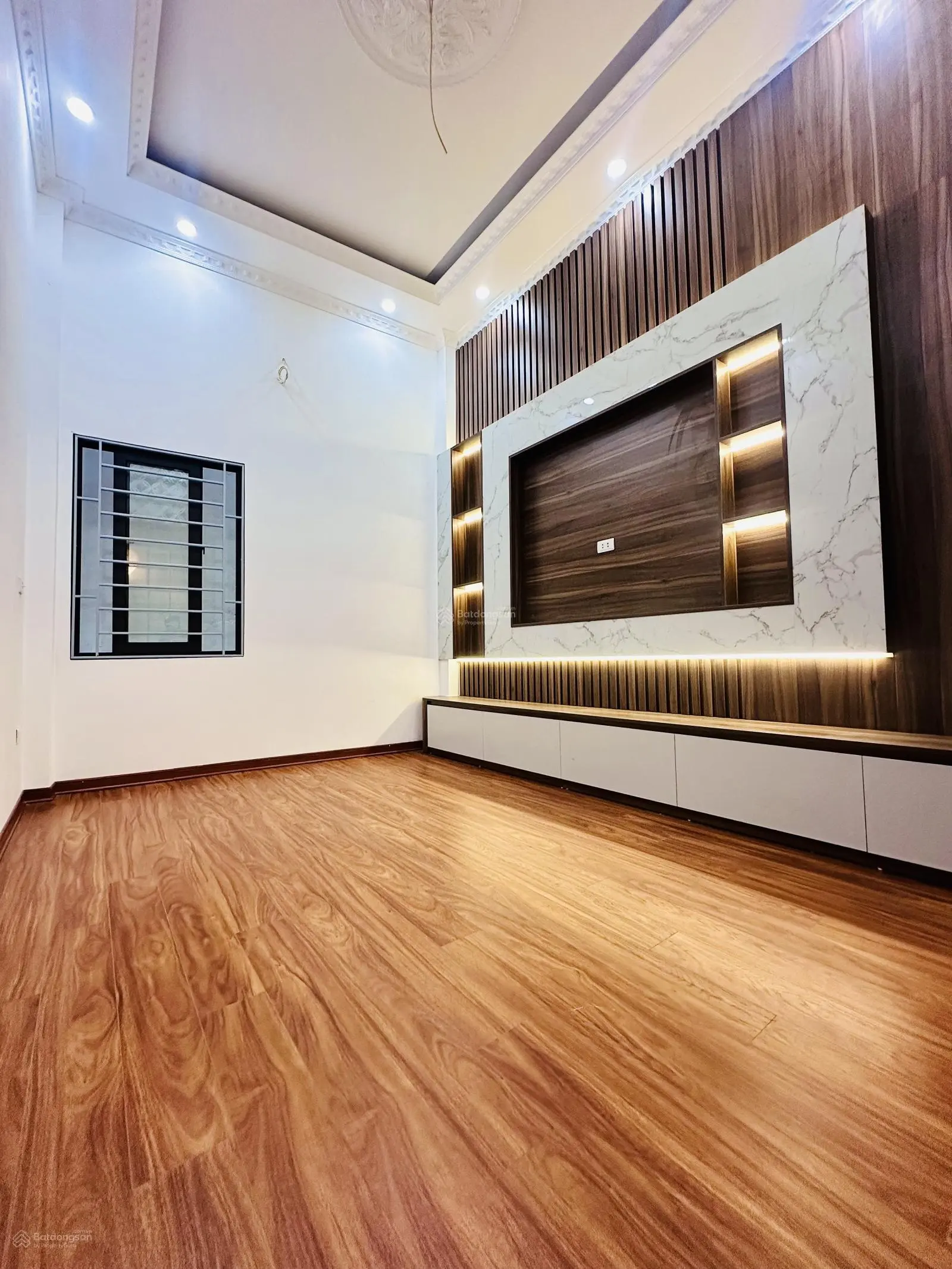Bán nhà riêng tại Tam Hiệp, Thanh Trì, Hà Nội, 5,29 tỷ, 35 m2, 4PN1K, 4WC