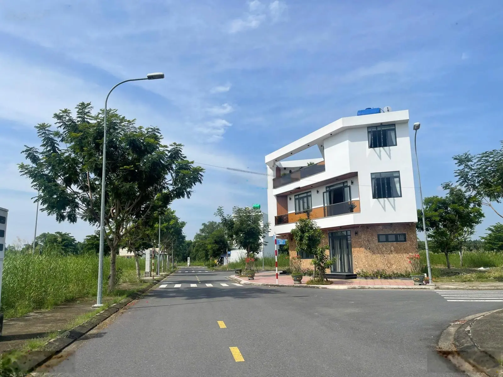 Bán gấp 1 nền 80m2 duy nhất - giá rẻ nhất Sài Gòn River Park Cần Giuộc
