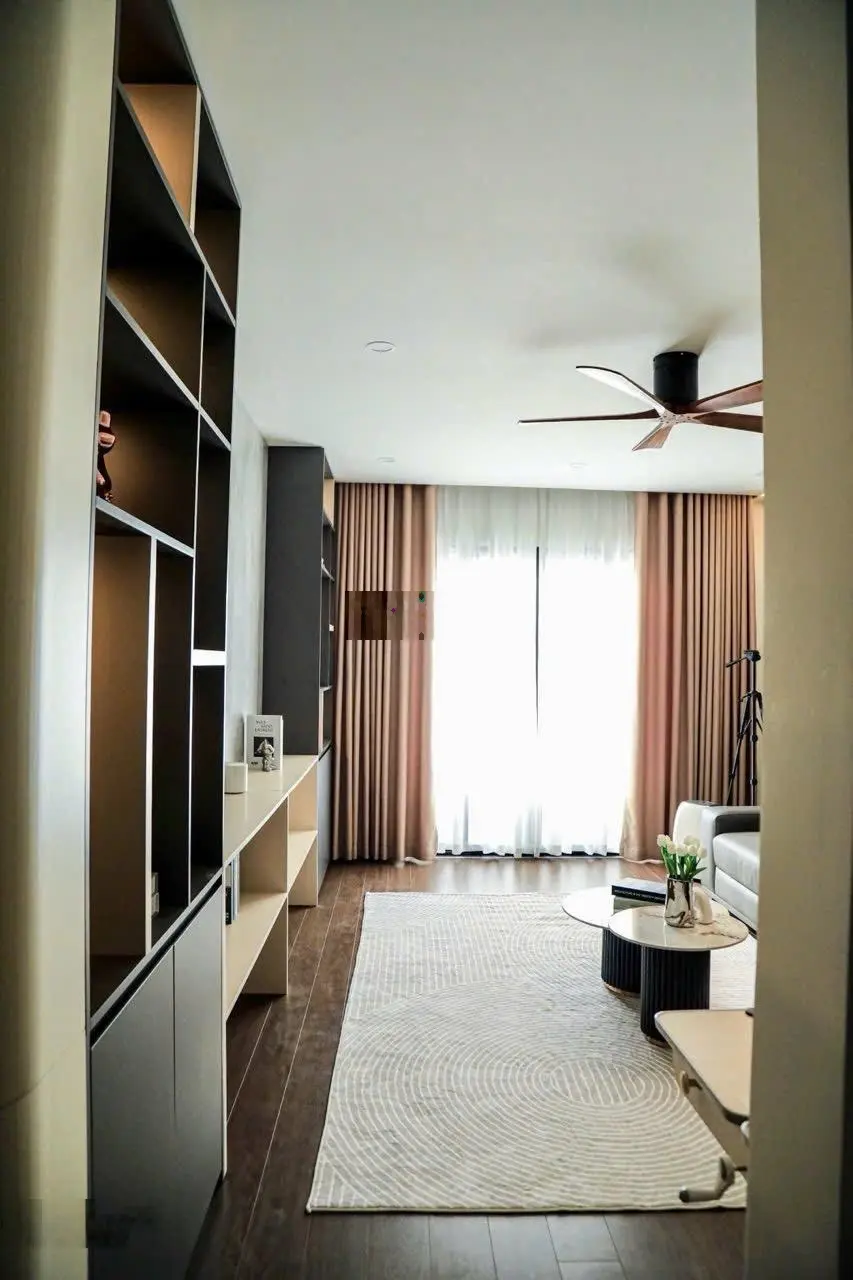 Chủ cần bán gấp nhà khu phân lô dân trí cao ,6 tầng ,thang máy