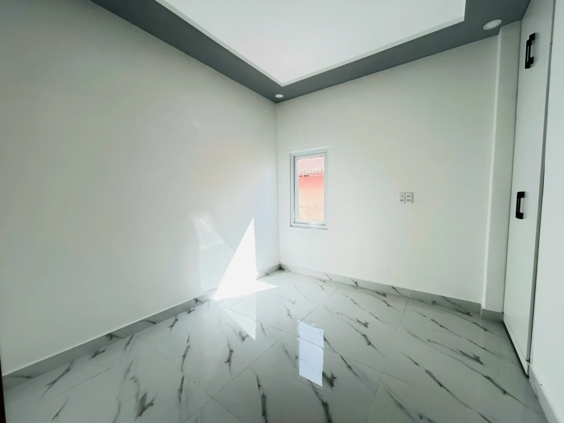 BÁN NHÀ ĐƯỜNG 3 THÁNG 2, P1, ĐÀ LẠT 5.2 TỶ THẢO 0984 262 ***