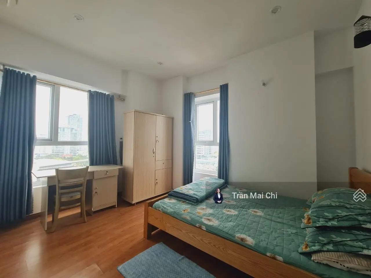 Bán nhanh căn hộ Đà Nẵng Plaza, 16 Trần Phú, Đà Nẵng. Loại căn hộ 2 phòng ngủ, đầy đủ nội thất