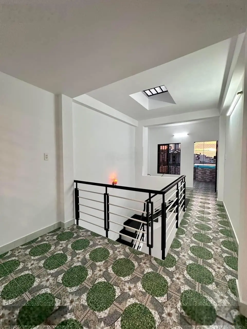 Cô Năm cần bán gấp căn nhà hẻm 150 Trần Tuấn Khải, P5 Quận 5. Giá 3tỷ3/căn 68m2, SHR. LH 0336 556 ***